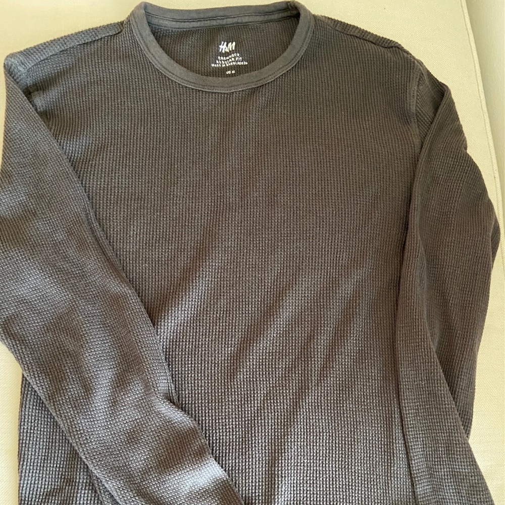 H&M Women's Waffle Shirt; Size Women's Medium